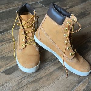 Timberland Sneaker Women’s  US 7